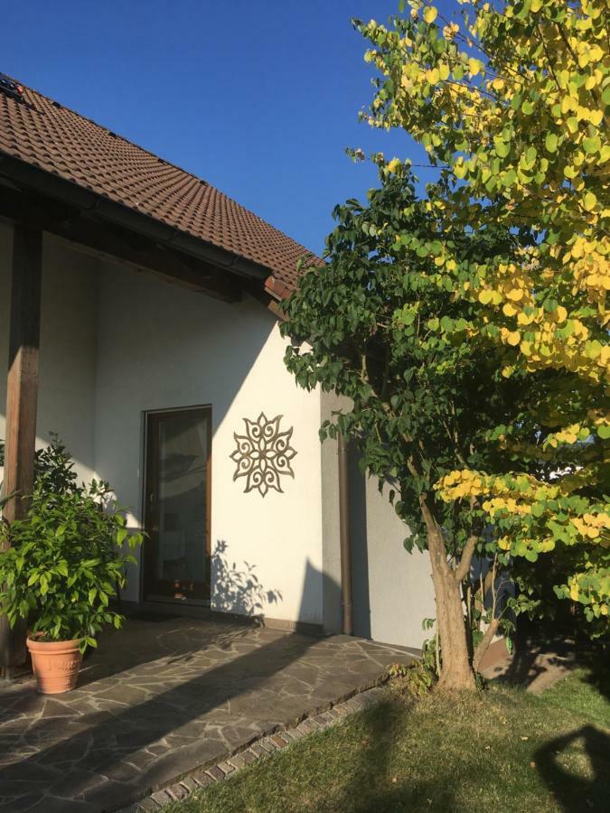 Apartment am Stadtpark Neumarkt in der Oberpfalz Bagian luar foto